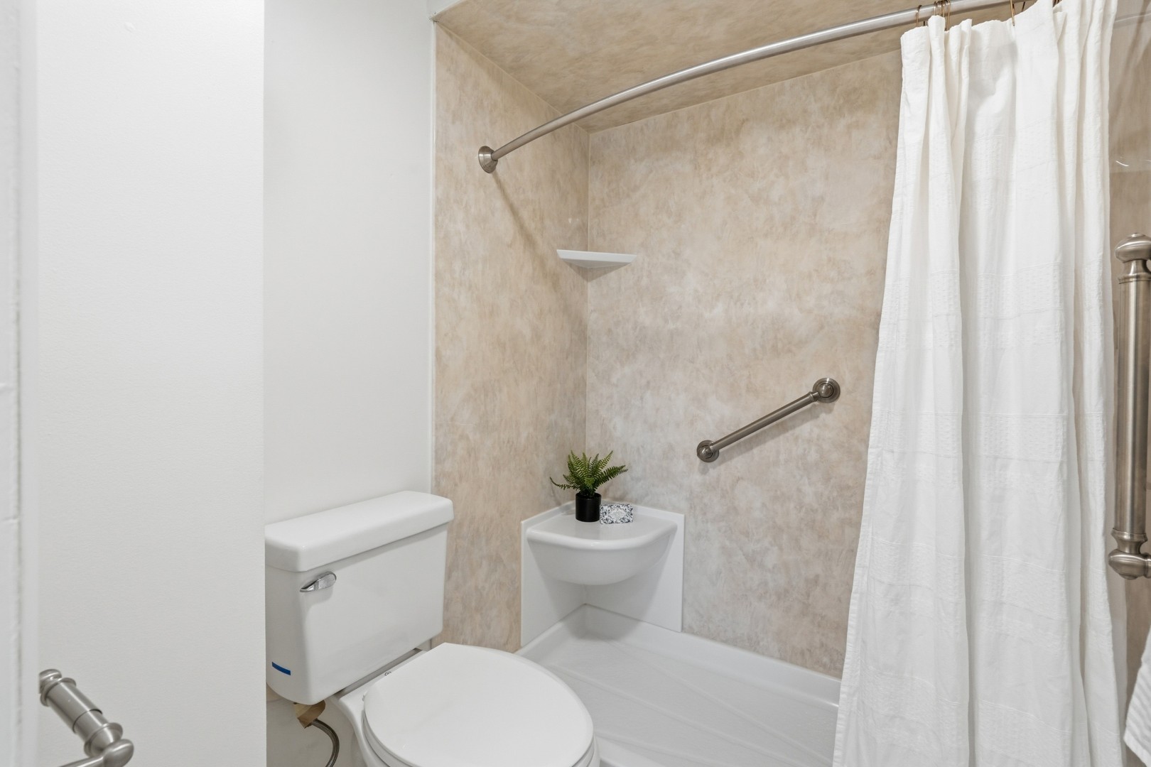 Interior photo of the home for sale at 2104 28th Ave Ct Greeley Colorado - Listed by Libby Earthman, Realtor